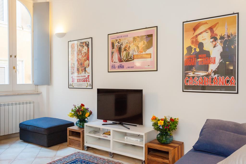 Maisonette Farnese Рим Стая снимка